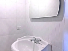 Cozy Room at the Ocean (Rm 2)