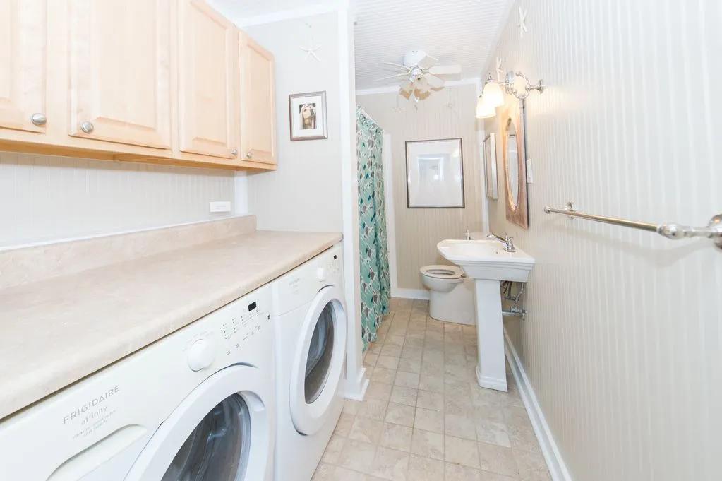 3 Bedrooms House Rental in Folly Beach, South Carolina