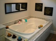 Rainbow River Home with Private Island. Includes kayaks, pool table!