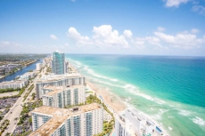 Modern and cozy 2 bedroom w/ breathtaking ocean views