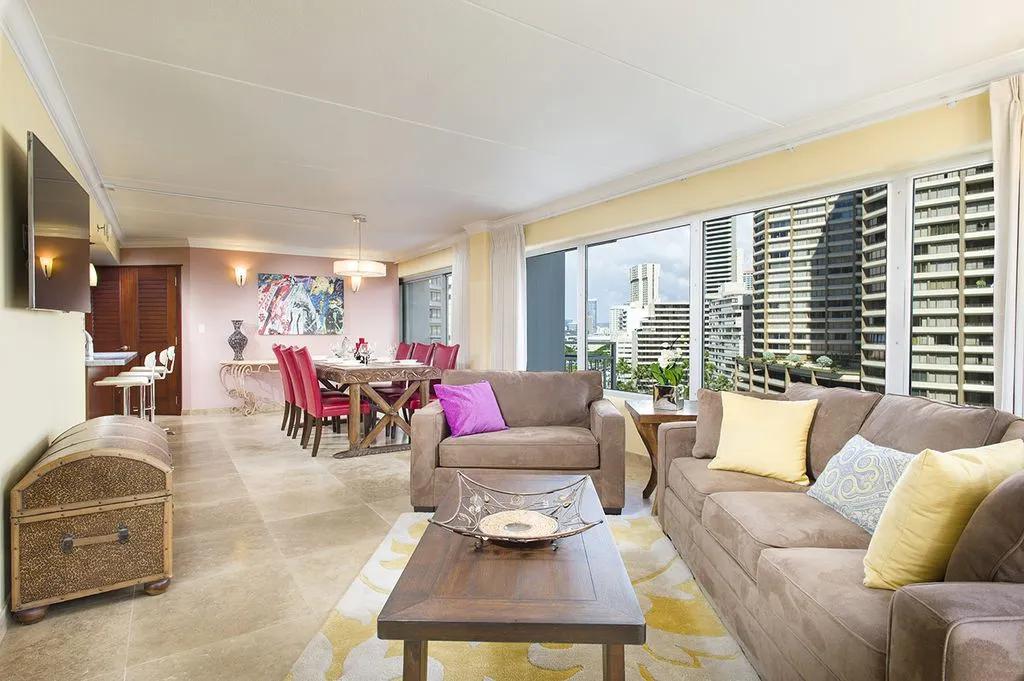 2 Bedrooms Condo Rental in Honolulu, Hawaii