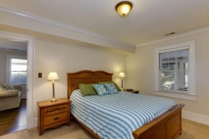 Ocean Side, North End, First Floor, 2 Bedroom Condo.