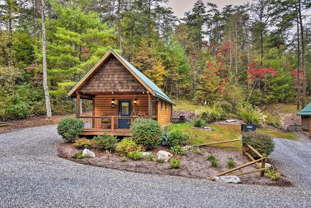 Cabin Rental in Asheville, North CarolinaCabin rental in Asheville, North Carolina