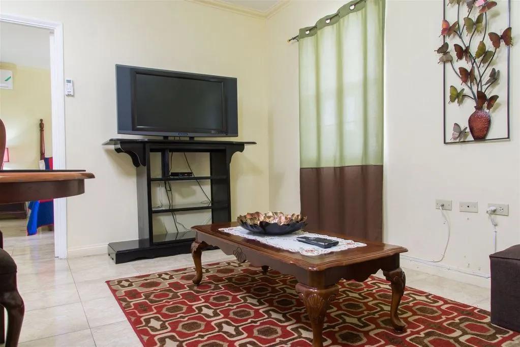 1 Bedroom House Rental in Kingston, Jamaica