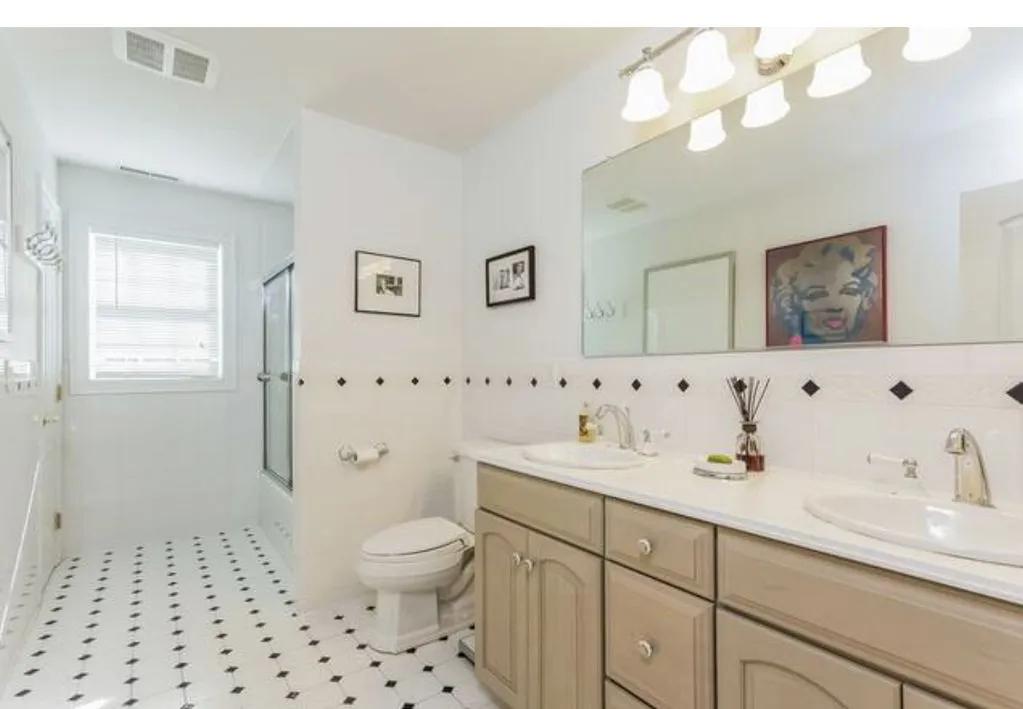 4 Bedrooms House Rental in Connecticut, Connecticut