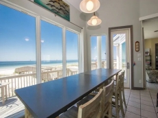 Beach Front w/Pools & Tennis - PET FRIENDLY!