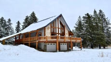 SOUTH FOX⭐️GRILL FIRE PIT FREE WIFI SATELLITE TV⭐️HOT TUB FIREPLACE 3BR +LOFTS