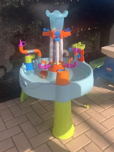 Water table for hours of enjoyment