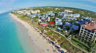 4 BR Villa Rental in Grace Bay Beach, Turks and Caicos Islands