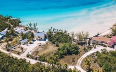 Blue Bahia, Majestic View Villa,Ten Bay, Tiki Huts & Generator,10% Off 7+nights