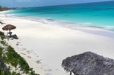 Garden of Light,Charming Oceanfront Villa,Tiki Huts& Generator,10% off 7+ nights