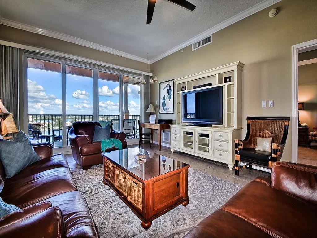 3 Bedrooms Condo Rental in Clearwater Beach, Florida