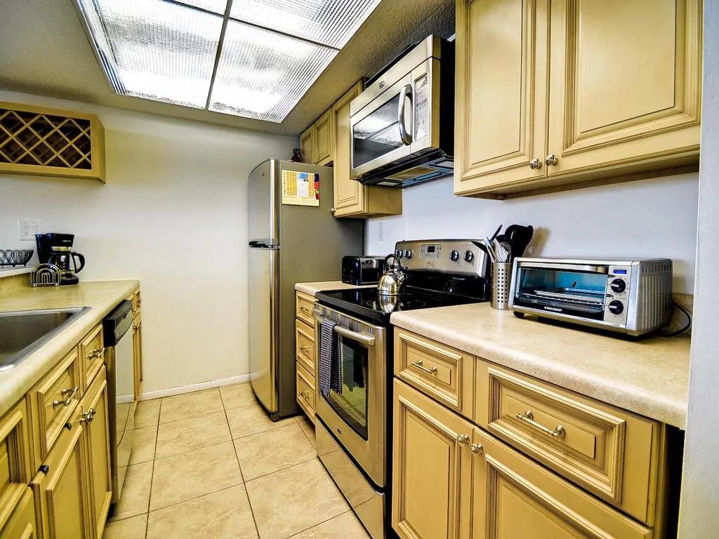 2 Bedrooms Condo Rental in Clearwater Beach, Florida