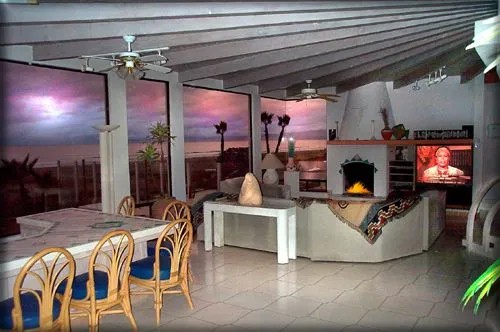 5 Bedrooms Oceanfront House Rental in Baja California, Baja California