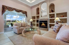 Gorgeous pool villa w. waterview and perfect south exposure = sun ALL day long!