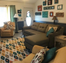 Cozy House Close to Campus!