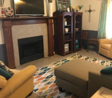 Cozy House Close to Campus!