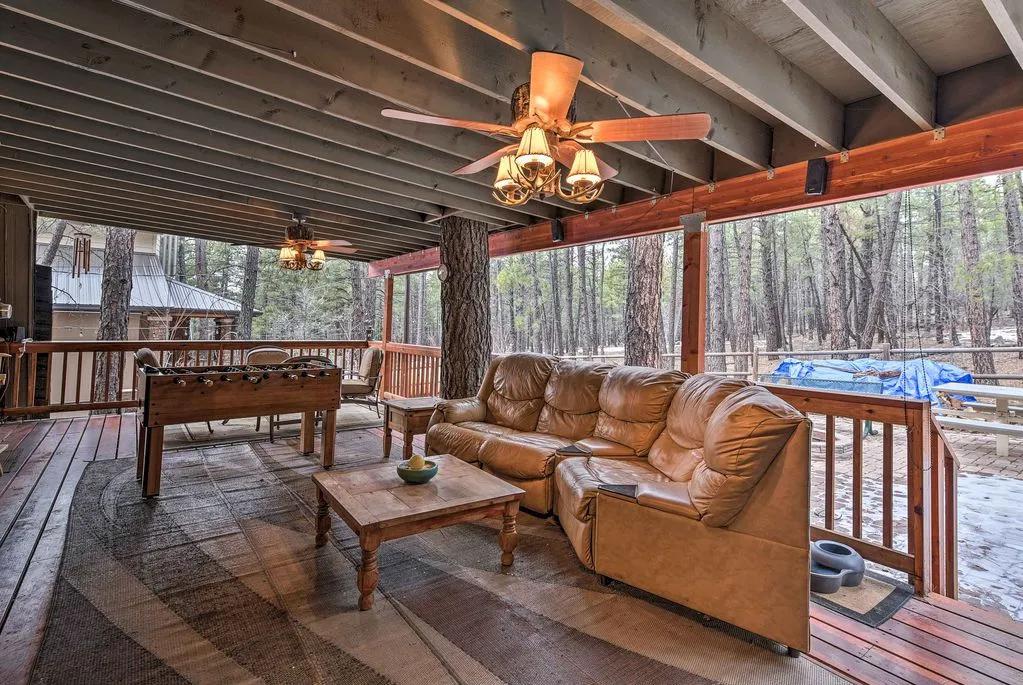 3 Bedrooms Pet Friendly Cabin Rental in Munds Park, Arizona