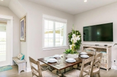 Luxe Palmilla Beach 3BR Townhome w/ Pool, Beach Access & Private Golf Cart!