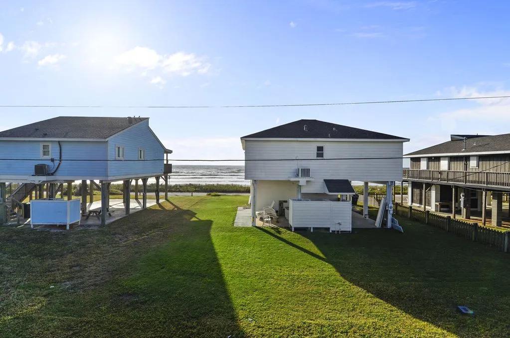 2 Bedrooms House Rental in Galveston, Texas