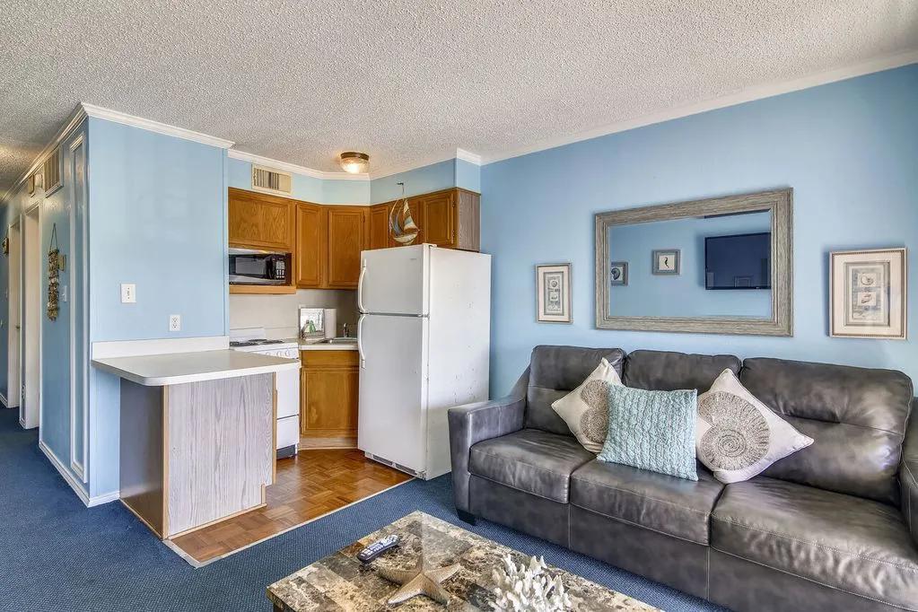1 Bedroom Condo Rental in Galveston, Texas