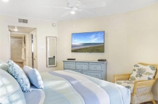 Sandpiper #704: Beachfront 2 Bedroom 2 Bathroom With Spectacular Views and 24 Hour Management