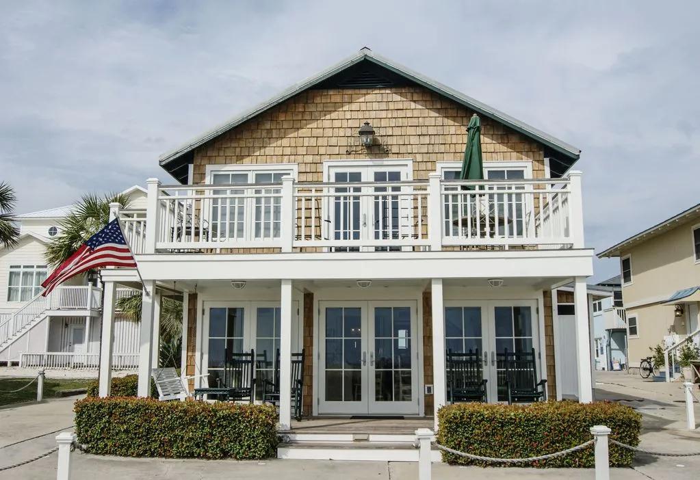 4 Bedrooms House Rental in Tybee Island, Georgia