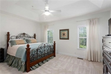 Classic Seaside Town Home Located Near Beaches & Restaurants