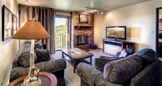 Bear Claw 410: 3 BR / 2 BA condo in Steamboat Springs, Sleeps 9