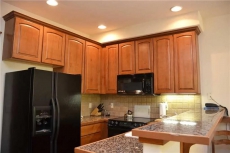 Beautifully Decorated On-Mountain Townhome! Ski-In/Out - by Ski Village Resorts