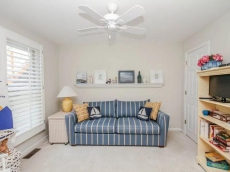 5554U: 2BR+den Sea Colony West condo | Private beach, pools, tennis & more!