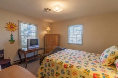 OCEAN VIEWS IN TOWN OF FENWICK ISLAND 3BR BEACH HOME 1 HOUSE TO THE BEACH