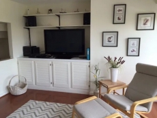 LINENS & DAILY ACTIVITIES INCLUDED*! MINI-WEEKS OFF SEASON! Relax in this quiet cozy 3 Bedroom, 2.5 bath townhouse,located in popular Port Lewes with a community pool and tennis courts.