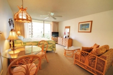 ALOHA ~ Put your Feet Up & Relax-Ocean View at Great Price! Kahana Studio w/AC