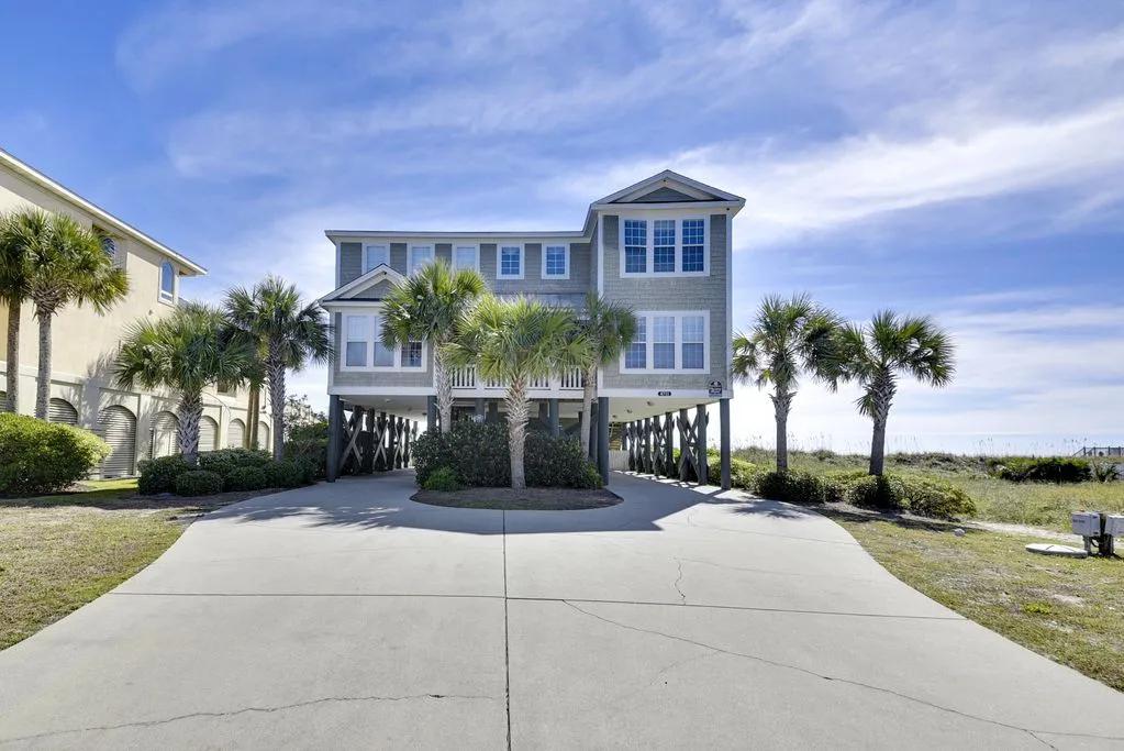 8 Bedrooms House Rental in Myrtle Beach, South Carolina