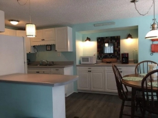 DISCOUNT!!! FOR JULY25-AUGUST 1/ AUGUST OPEN/2 bd/ 1 ba, WIfI/GolfCaRT
