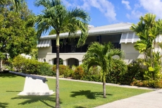 Bayfield House - Mullins, St. Peter - 10 Rooms - Gardens, Pool