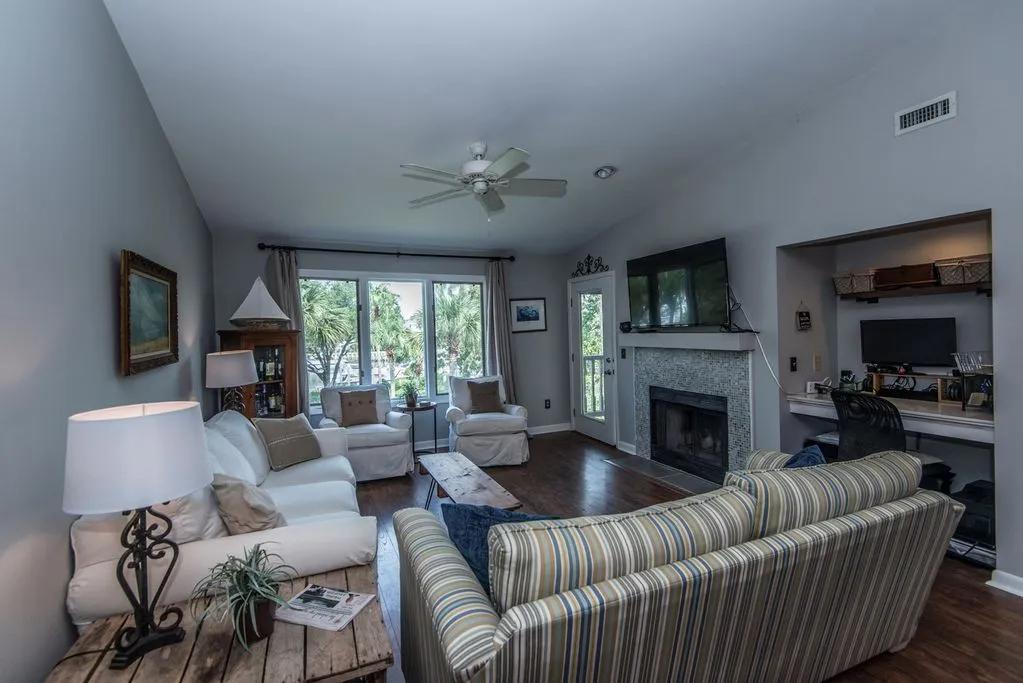 2 Bedrooms Condo Rental in Isle of Palms, South Carolina