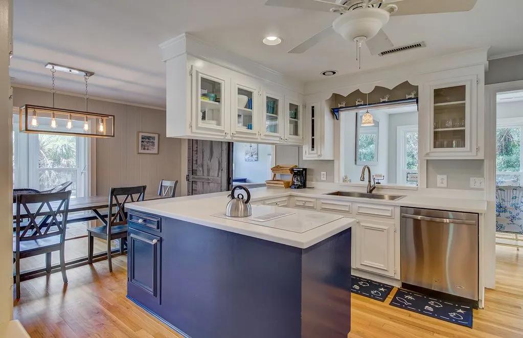 5 Bedrooms House Rental in Isle of Palms, South Carolina
