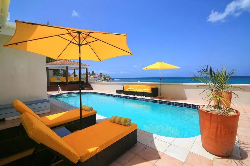 6 Bedrooms Villa Rental in Saint Martin, Netherlands antilles