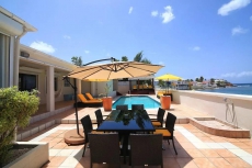 Sunshine - Beacon Hill - Dutch, St. Maarten