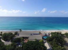 Les Trois Jours - Beachfront, Terres Basses - French St. Martin