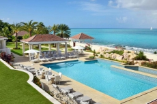 Chateau des Palmiers - Beachfront Terres Basses, French St. Martin