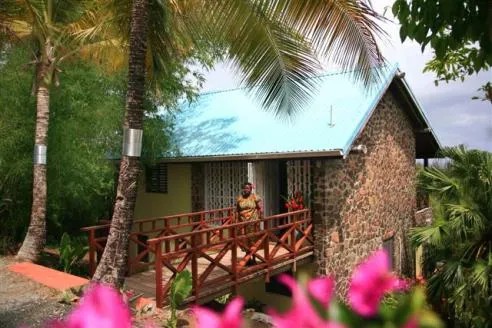 2 Bedrooms Cottage Rental in Saint lucia, Caribbean