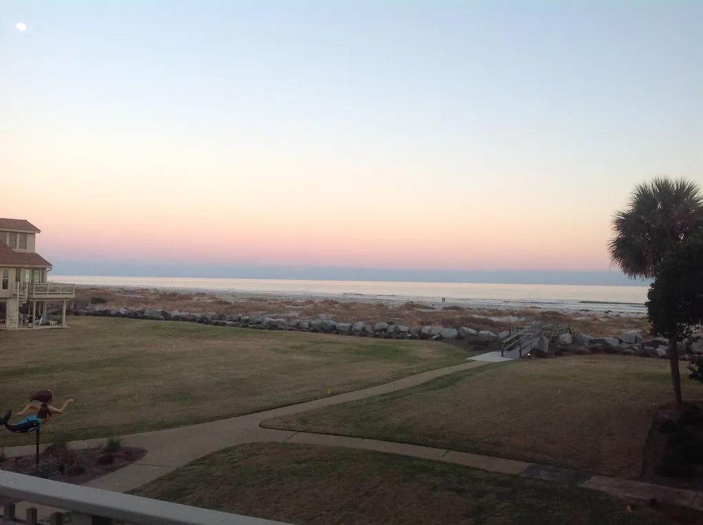 4 Bedrooms Beachfront Villa Rental in Fripp Island, South Carolina