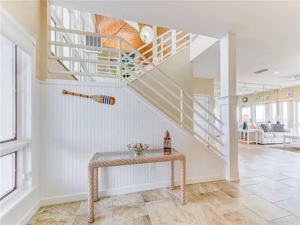 4 Bedrooms House rental in Crescent Beach, Florida. Ocean Pearl, 4