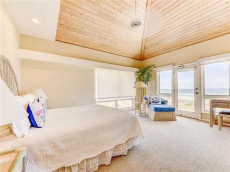Ocean Pearl, 4 Bedrooms, Sleeps 13, Private Pool, Ocean Front