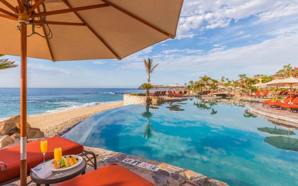 1 Bedroom Oceanfront Resort Rental in Cabo San Lucas, Baja California Sur