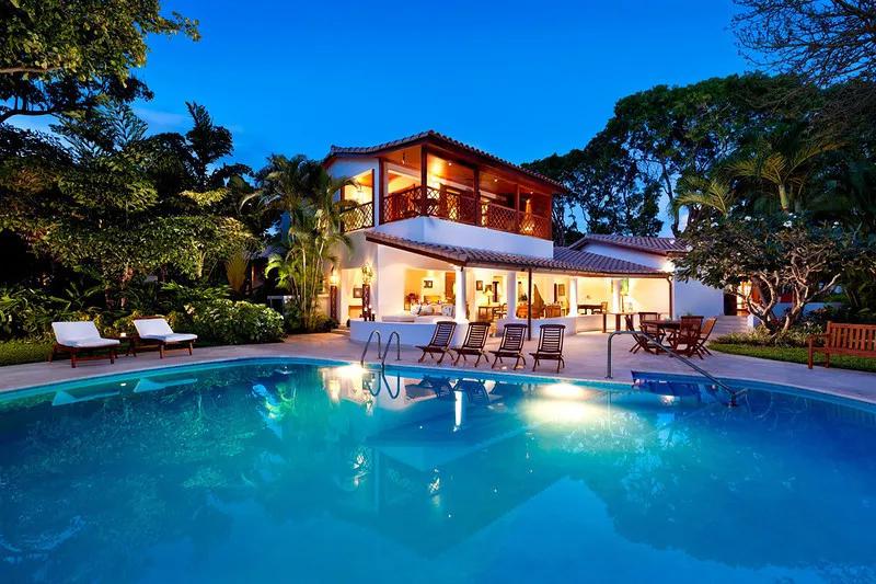 4 Bedrooms Villa Rental in Saint James, Barbados