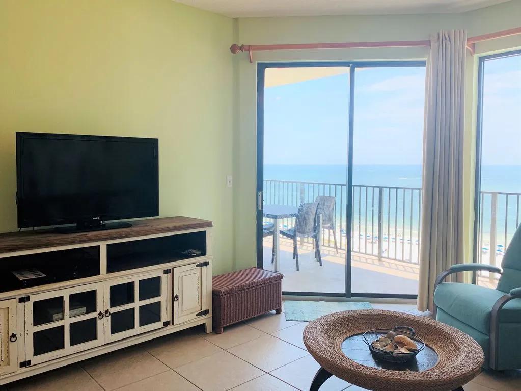 2 Bedrooms Oceanfront Condo Rental in Orange Beach, Alabama